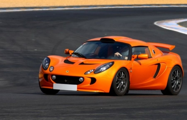  Guidare una lotus richiede il circuito S Le Mans 